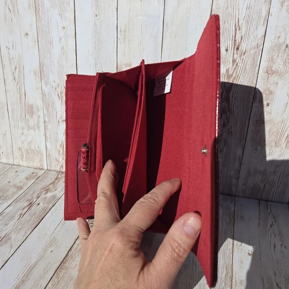 Red Croc Embossed Wallet Checkbook Organizer Snap Closure Zip Pocket